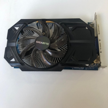 GIGABYTE